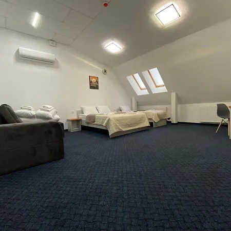 Highway 60 リヴィウ