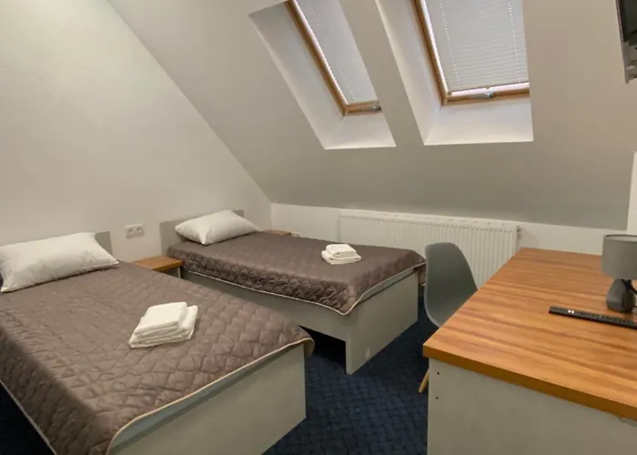 Highway 60 فندق إلفيف